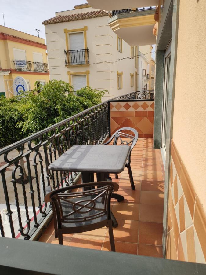 Apartamentos Leonor Carihuela トレモリノス エクステリア 写真