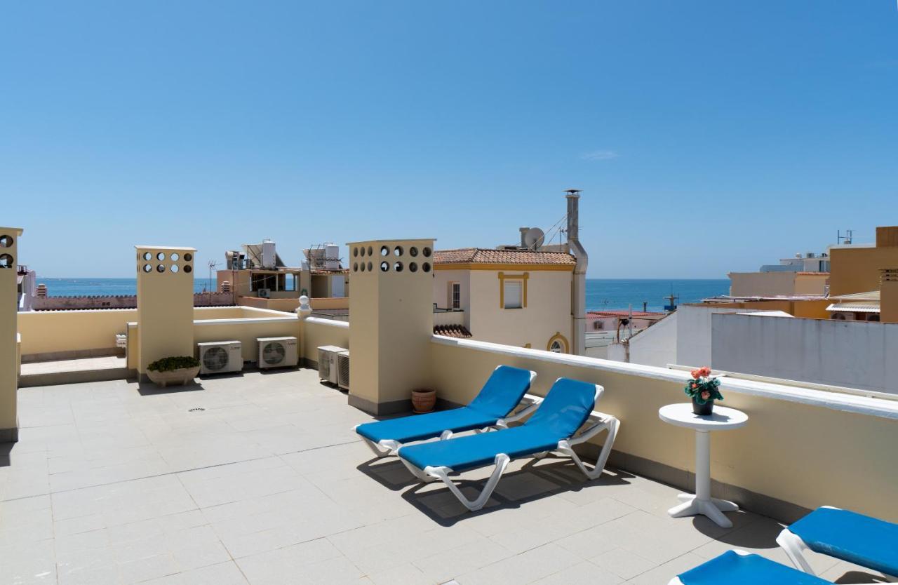 Apartamentos Leonor Carihuela トレモリノス エクステリア 写真