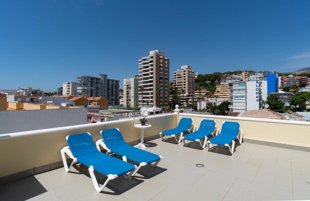 Apartamentos Leonor Carihuela トレモリノス エクステリア 写真