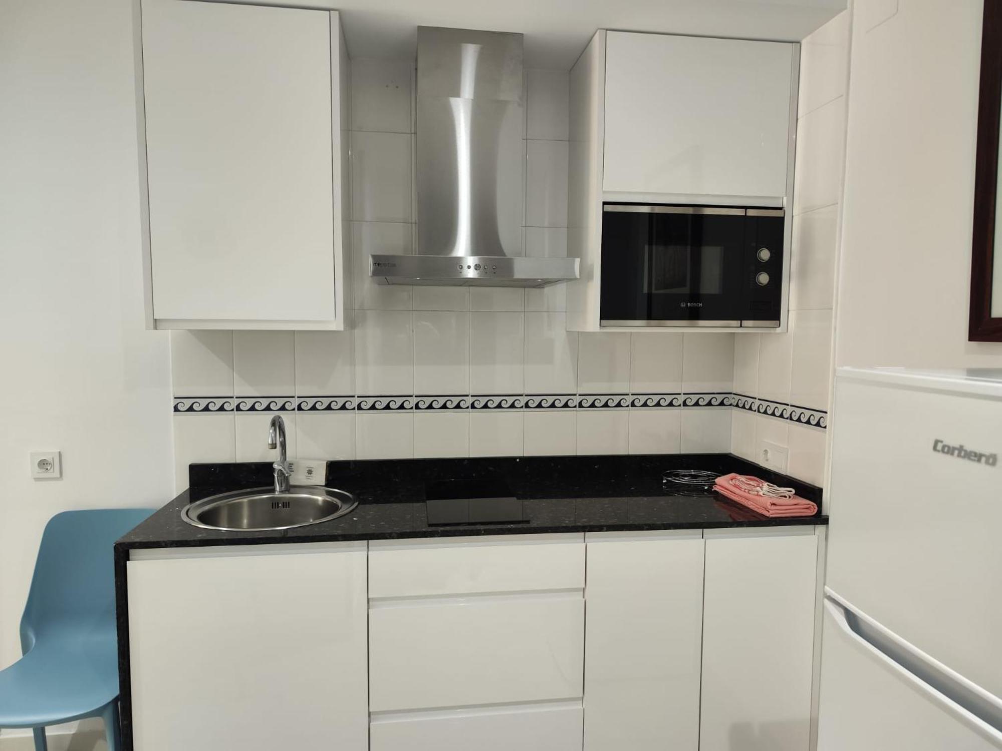 Apartamentos Leonor Carihuela トレモリノス エクステリア 写真
